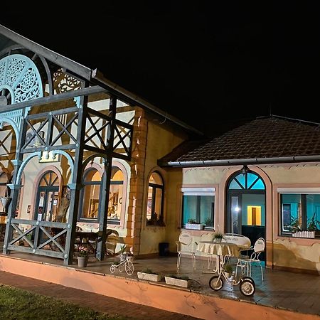 Vila Regina Palić Exterior foto