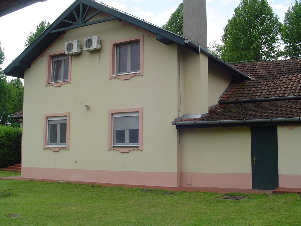 Vila Regina Palić Habitación foto